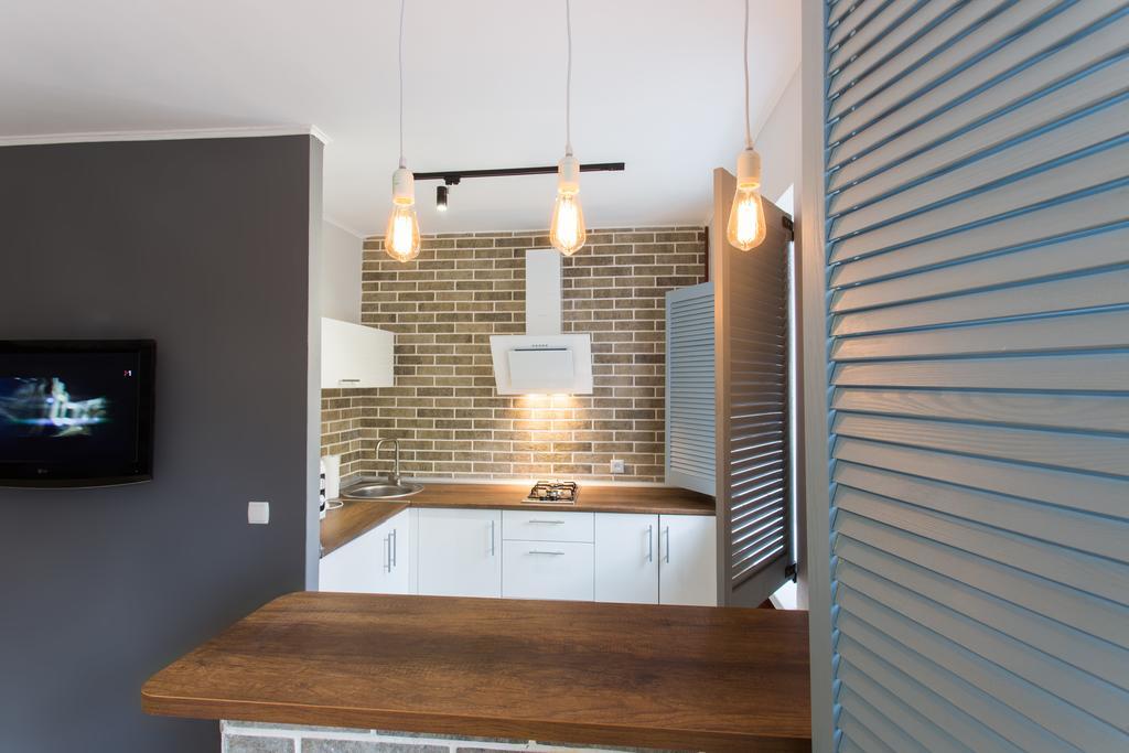 Loft Apartment Near Botanical Garden คาร์คิฟ ภายนอก รูปภาพ